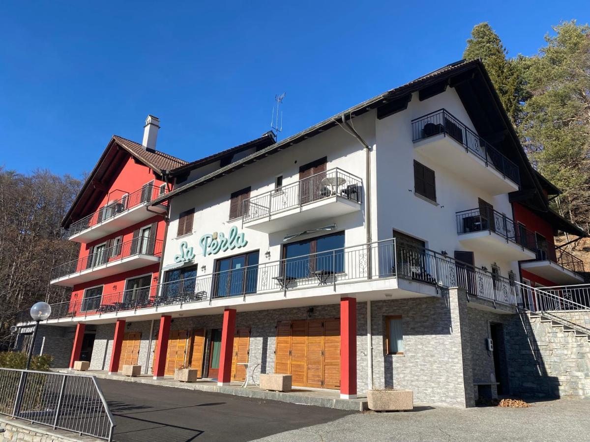 Albergo La Perla Craveggia Bagian luar foto