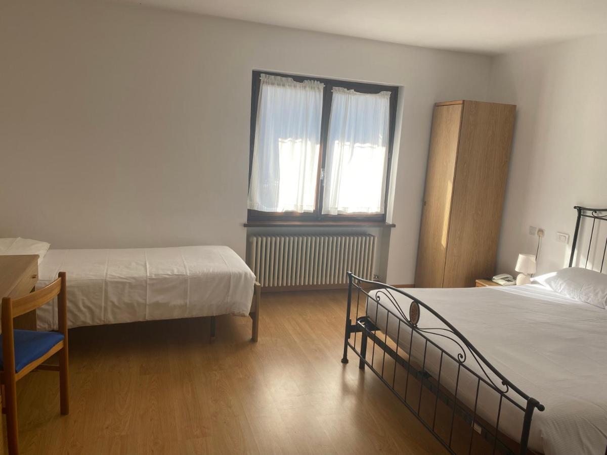 Albergo La Perla Craveggia Bagian luar foto