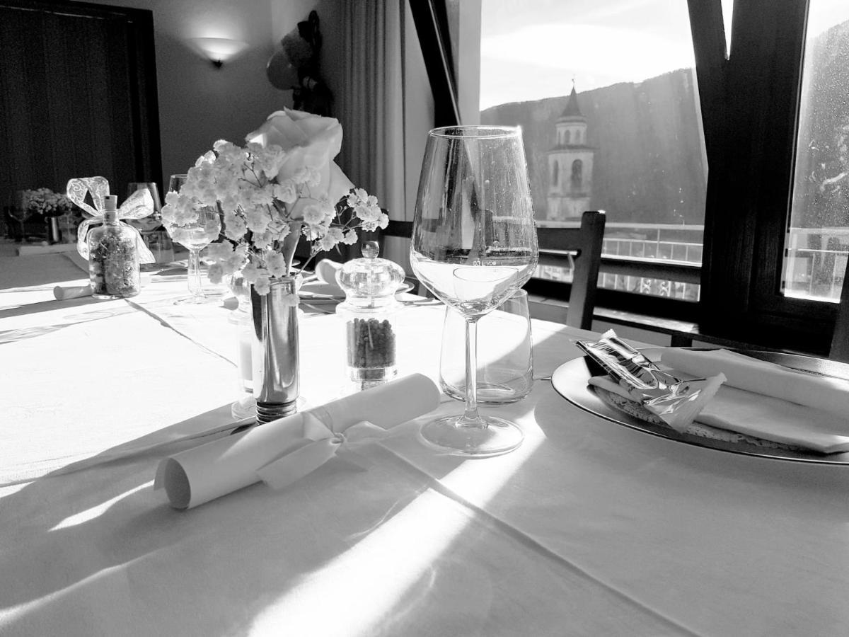 Albergo La Perla Craveggia Bagian luar foto