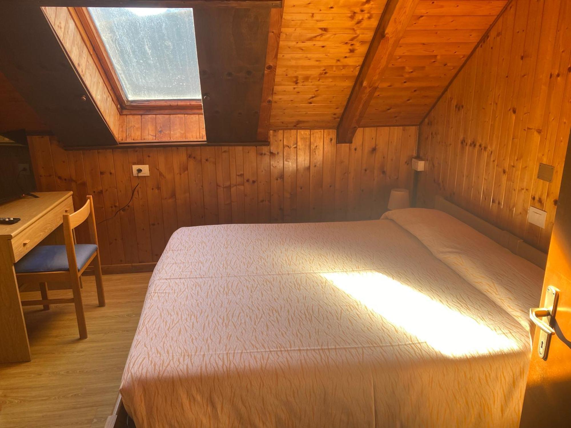 Albergo La Perla Craveggia Bagian luar foto
