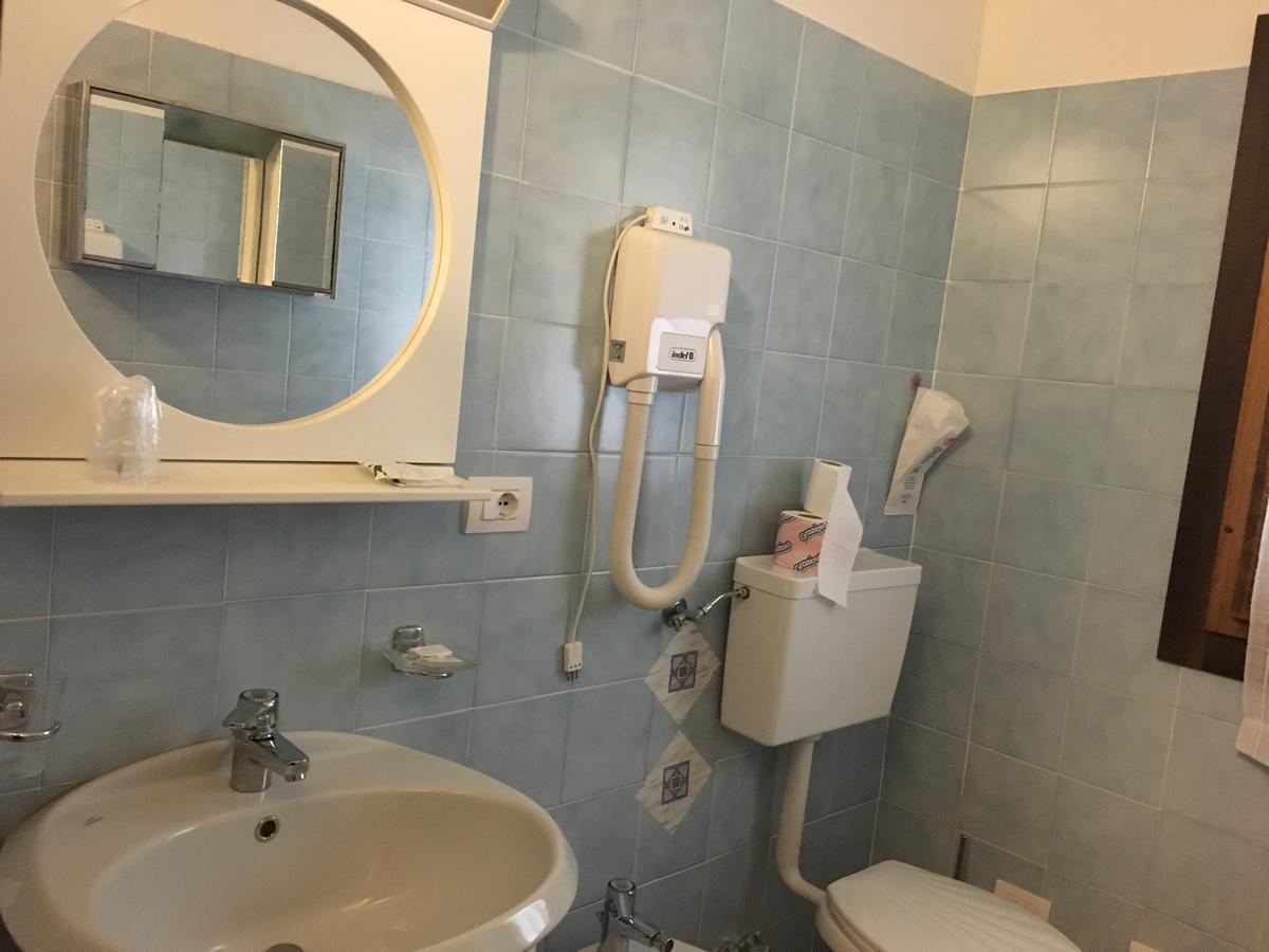 Albergo La Perla Craveggia Bagian luar foto
