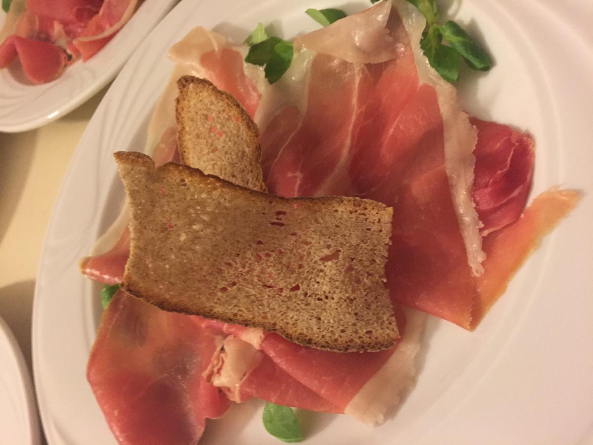 Albergo La Perla Craveggia Bagian luar foto